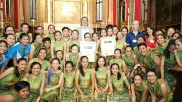 Indonesia Patut Berbangga! Tim Paduan Suara Anak TRCC Sabet Piala Juara Satu di Italia
