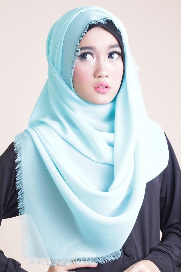 Ide 43 Warna Jilbab Saudia Yang Cocok Untuk Semua Baju 