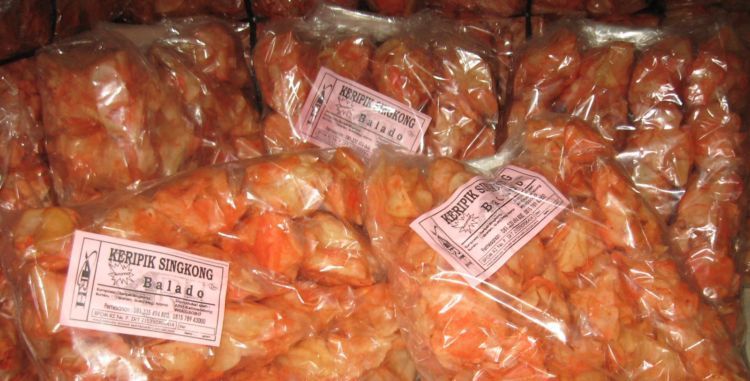 keripik bumbu micin ini juga favorit, tapi dampaknya nggak baik