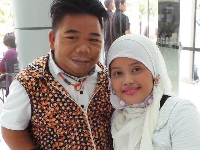 setia mendampingi hingga wafat 