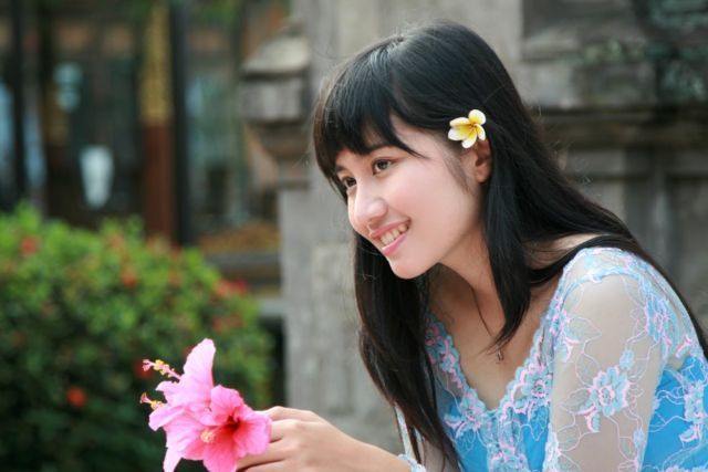 Cantik... via ensiklopediadigitalindonesia.blogspot.co.id