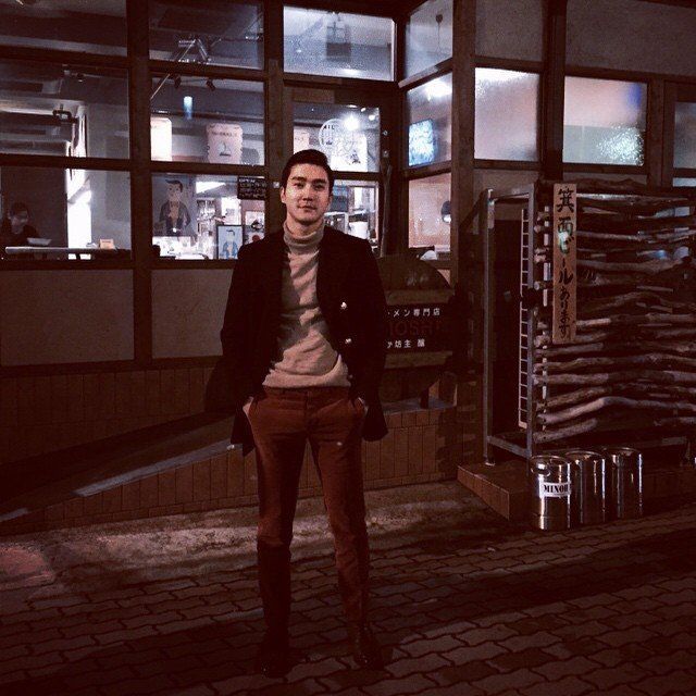 Selain Ganteng Dan Multitalenta, Gaya Choi Siwon Tak Pernah Gagal Bikin Cewek Kesengsem 30 yeppoyooo~
