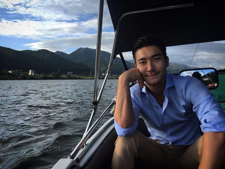 Selain Ganteng Dan Multitalenta, Gaya Choi Siwon Tak Pernah Gagal Bikin Cewek Kesengsem 32 aigooo~