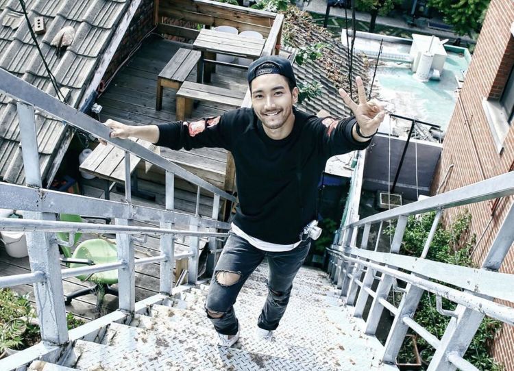 Selain Ganteng Dan Multitalenta, Gaya Choi Siwon Tak Pernah Gagal Bikin Cewek Kesengsem 39 keren bangets!