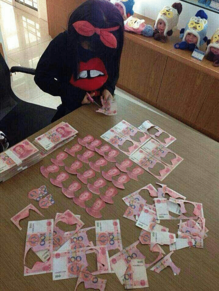 uangnya dipotong :(