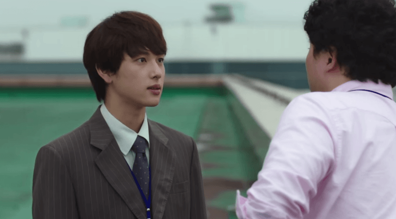 Bukan Cuma Cewek, Cowok Juga Bisa Baper Kalau Nonton Drama Korea