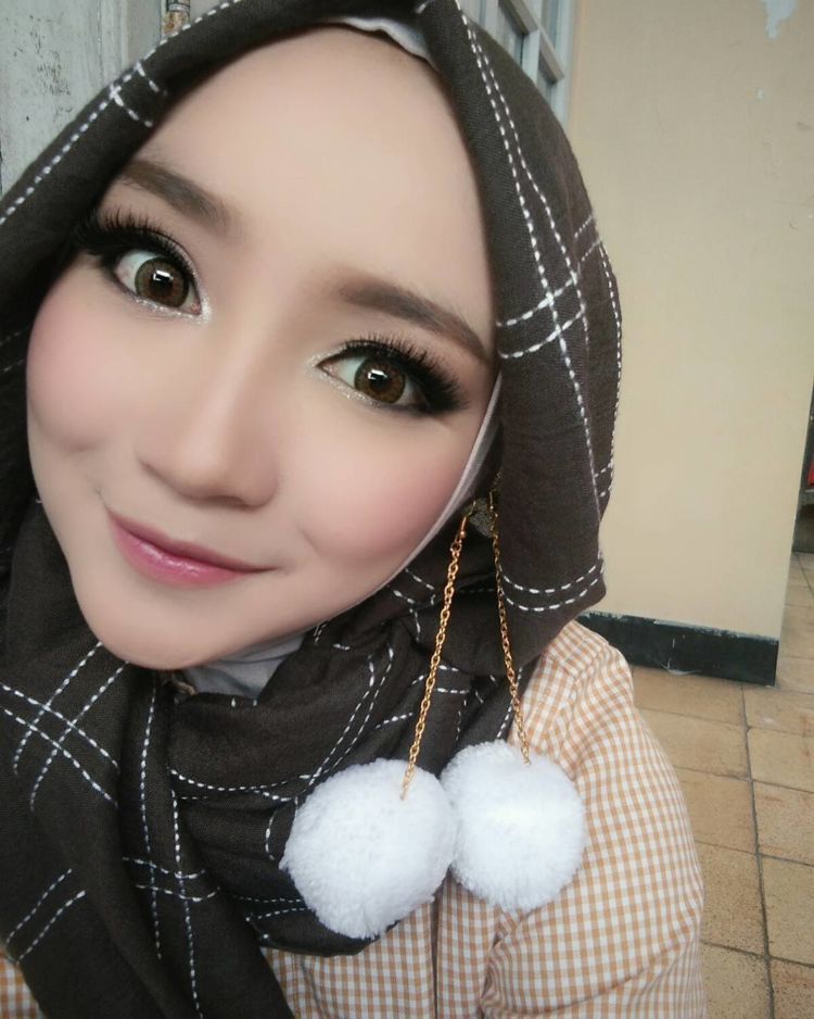 putih :))