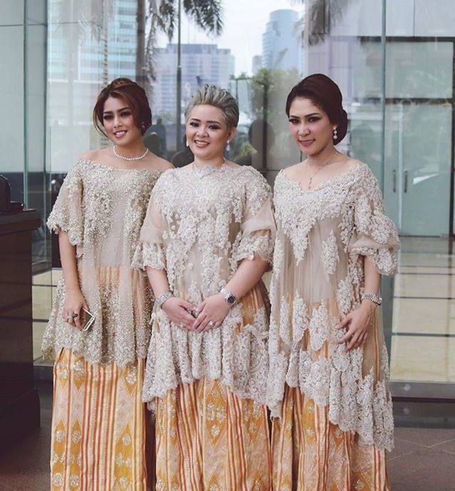 Jilbab Untuk Kebaya Hijau Tosca. padu padan pakaian dan 