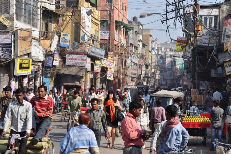 India adalah negara yang tepat untuk belajar bahasa Inggris.