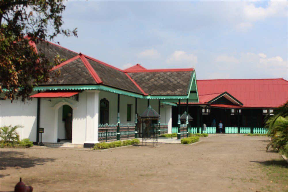 Lima Alasan Kamu Traveling ke Yogya Bersama Sahabat