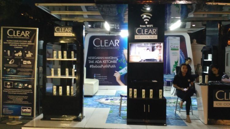 Booth CLEAR