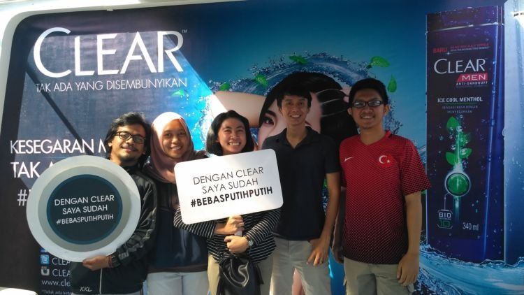 Seru-seruan foto bareng!