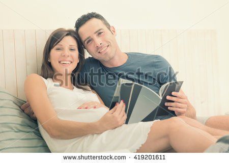 Buat Kalian Para Ladies! Lakukan 7 Hal Ini Biar Suamimu Betah di Rumah dan Makin Cinta Padamu