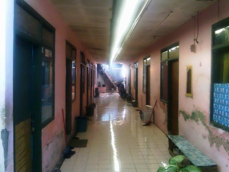 Walaaah. Sepi banget!