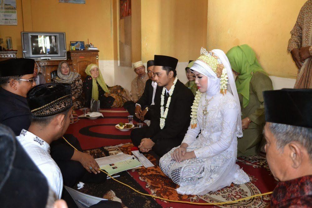 Alasan Nikah Nggak Perlu Mewah dan Hamburkan Banyak Rupiah, yang Penting Sah