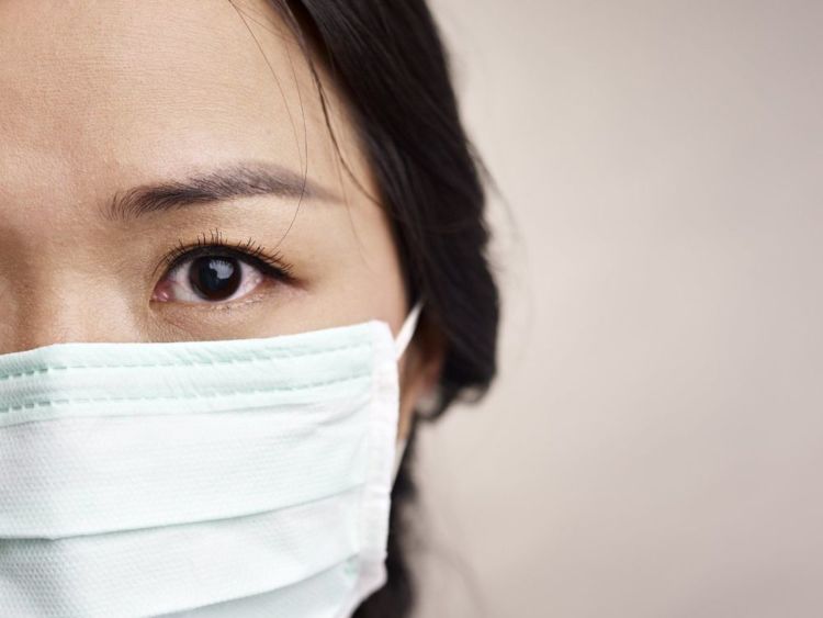 kenakan masker ketika di luar ruangan