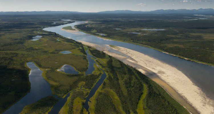 Sungai: Lebih dari Sekadar Air Mengalir, Namun juga Kehidupan