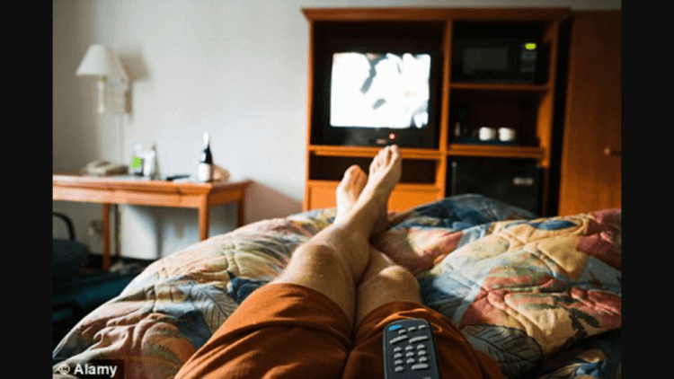 sering-sering nonton film barat