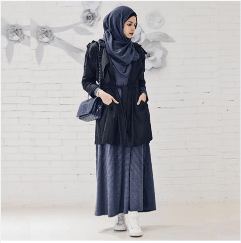 Perpaduan Black Outfit yang Cocok Buat Para Hijabers