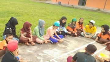 Menjadi Guru, Tak Pernah Sekalipun Aku Merasa Kekurangan