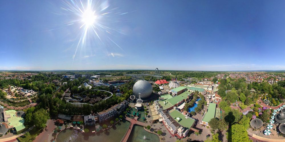 Keliling Eropa Seharian di Europa Park, Sambil Pacu Adrenalinmu!