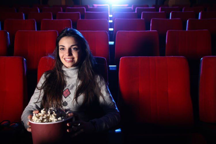 nonton sendiri? kenapa nggak!