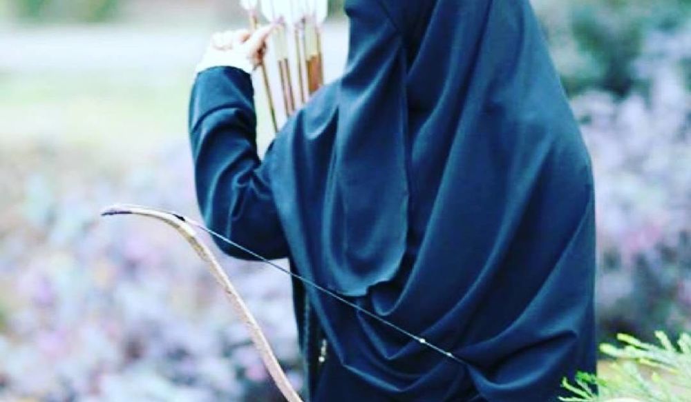 Dengan Hijab Menutup Dada, Wanita Menjadi Lebih Istimewa