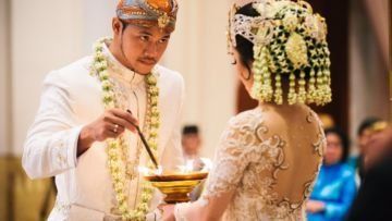 Beberapa Mitos Pernikahan yang Ada Di Indonesia. Ternyata Banyak yang Tak Terbukti Kebenarannya!