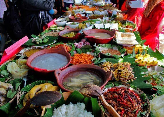 Kuliner khas Banda Neira.