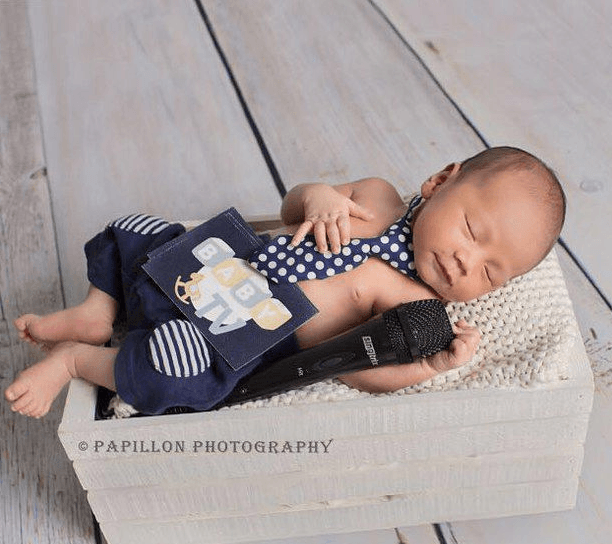 Epiknya Pemotretan Bayi Arie Untung dan Fenita, Yah Konsep dan Modalnya Pasti Nggak Sembarangan Sih 11 Capa nih namanya kalau leh taaaau