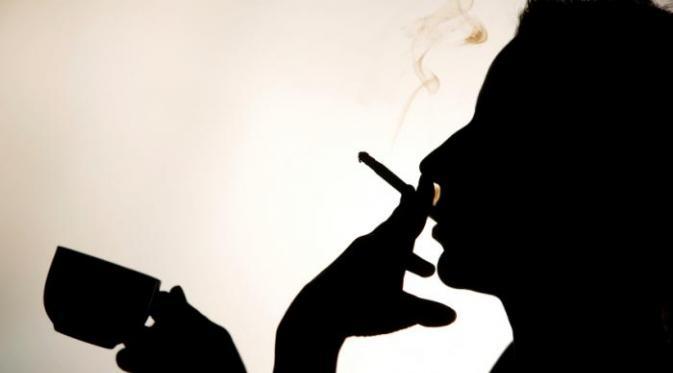 Trik Jitu Menghentikan Kebiasaan Merokok Untuk si Kesayanganmu