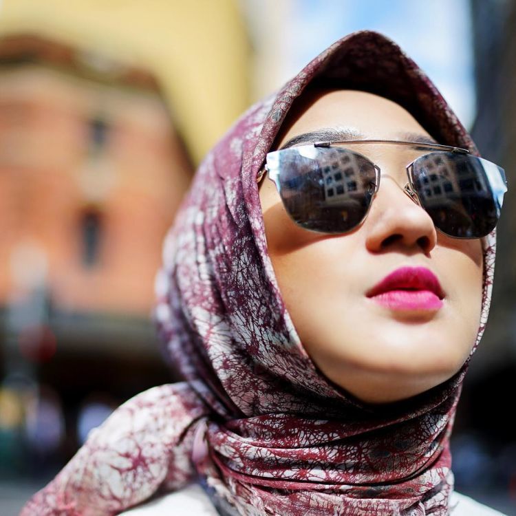 hijab segiempat khas Indonesia