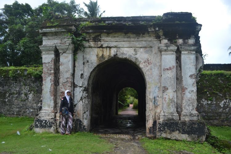 Benteng Kayeli