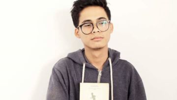 Biarkan Introvert Ini Jatuh Cinta