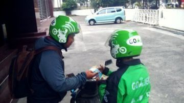 Ojek Online Memang Idaman Banget, Tapi Baca Juga Nih 10 Keluhan Paling Umum dari Para Penumpangnya