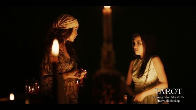 Di Balik Ngerinya Film Horor, Ternyata Proses Bikinnya Lebih Seram. Cek 7 Kisah Syuting Mistis Ini 17 sara wijayanto dalam tarot
