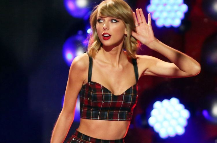 Taylor Swift misalnya