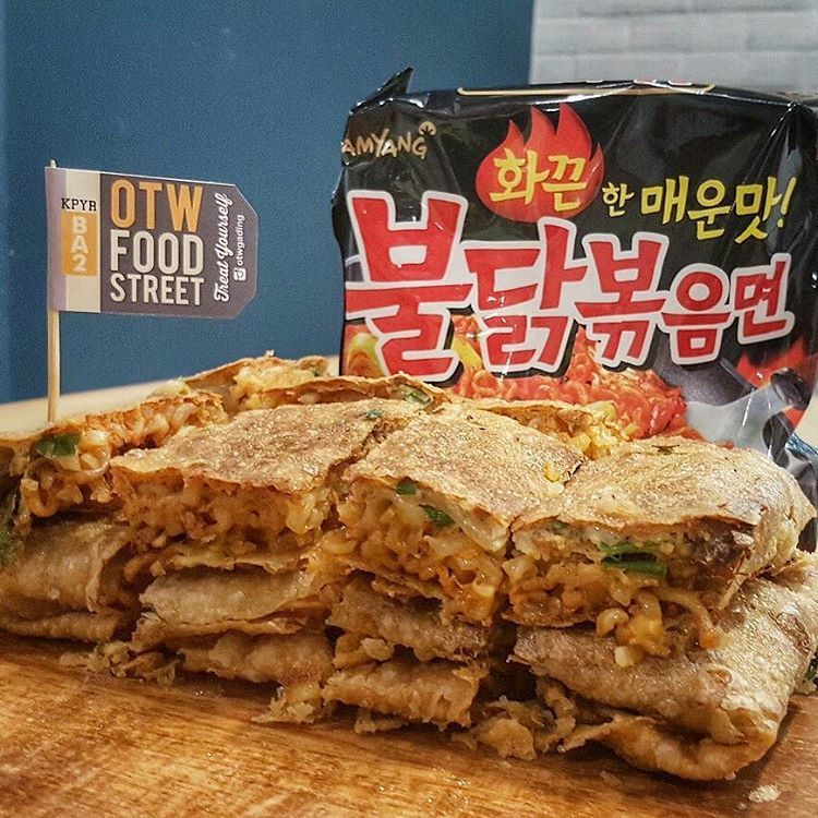 Suka Kulineran? Makanan yang Lagi Hits Saat Ini Wajib Kamu Coba