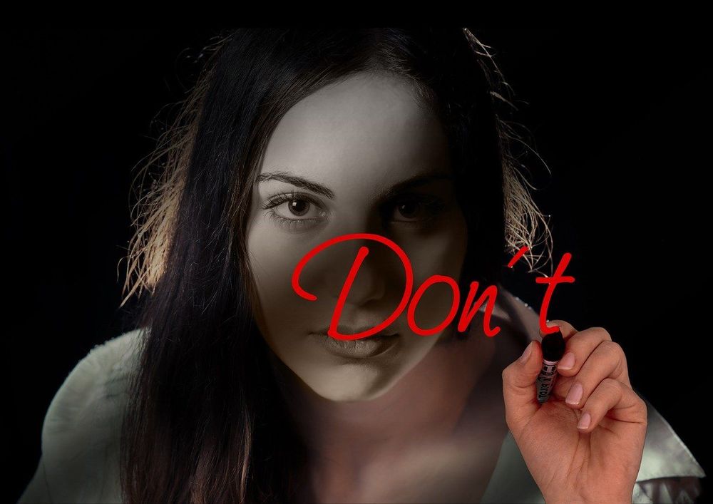 5 Tips Aman Bagi Wanita yang Mencari Jodoh di Dunia Maya. Usaha Gak Ada Salahnya, kan?