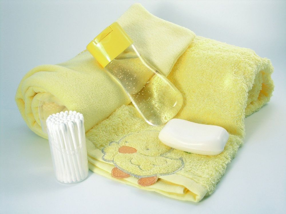 Seberapa Sering Sih Barang-barang yang Ada di Kamar Mandi Harus Diganti?