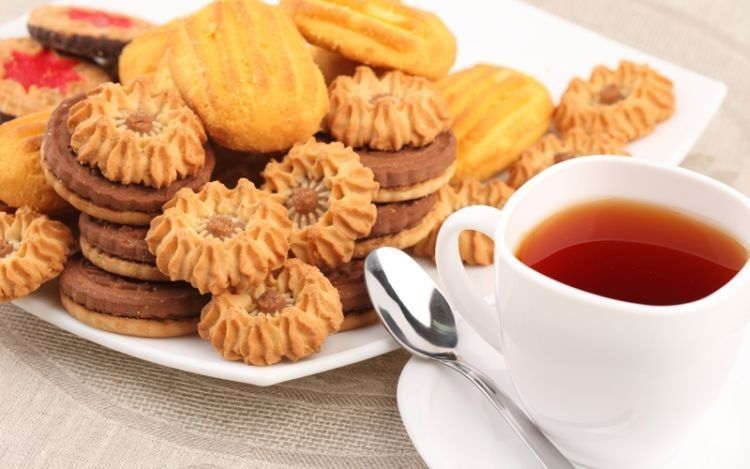 Bukannya Kenyang, 7 Makanan Ini Justru Bikin Kamu Tambah Lapar. Pantesan Nggak Kurus-Kurus! 22 buat jajan sore aja