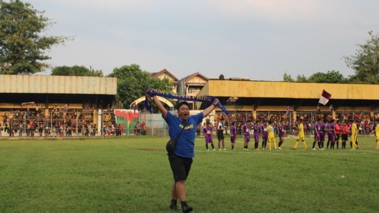 7 Alasan Kenapa Suporter Sepakbola Indonesia Adalah Calon Imam Terbaik untukmu
