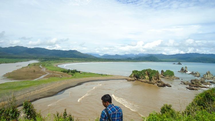Jember Juga Punya Surga Tersembunyi. Wisata Ini Indah dan Mempesona
