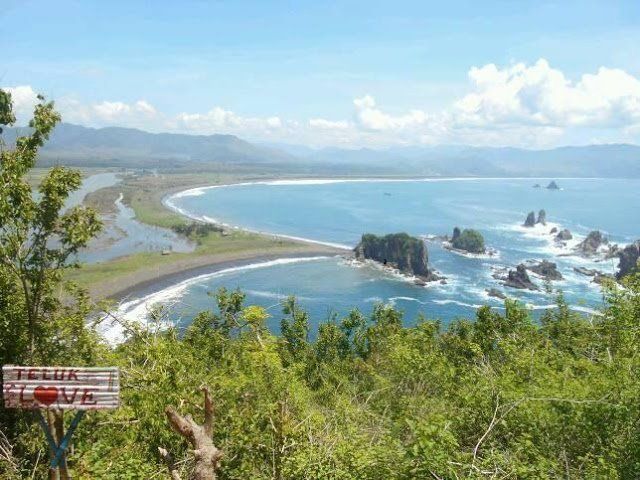 Jember Juga Punya Surga Tersembunyi. Wisata Ini Indah dan Mempesona
