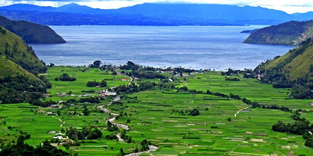 Sebelum Menikah Nanti, Paling Tidak Sekali Kamu Wajib Ke 7 Tempat Magis di Danau Toba Ini!