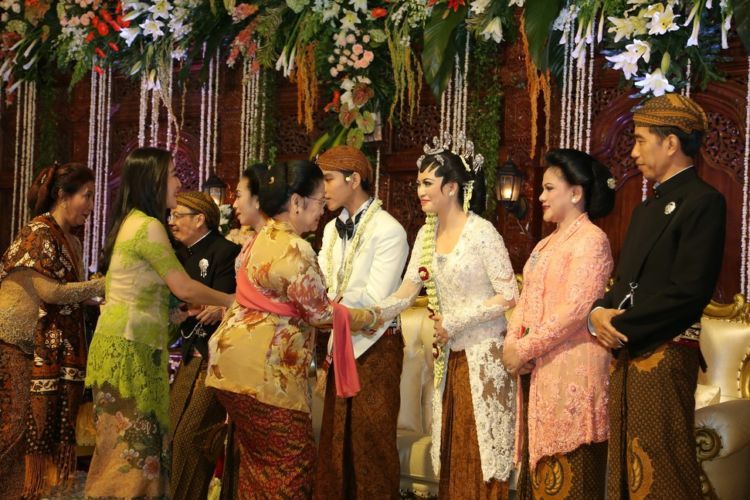selesein dulu kerjaanmu, biar cutinya tenang