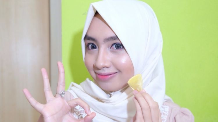 Cara Praktis Menghilangkan Bibir Hitam Secara Alami, Murah dan Mudah!