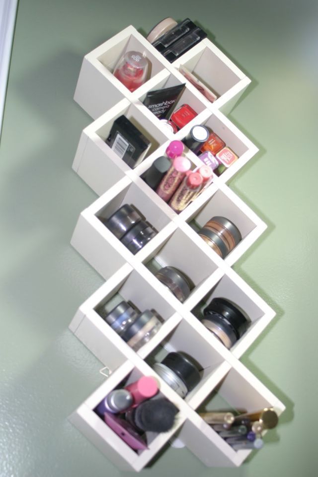 Rak Make Up Minimalis