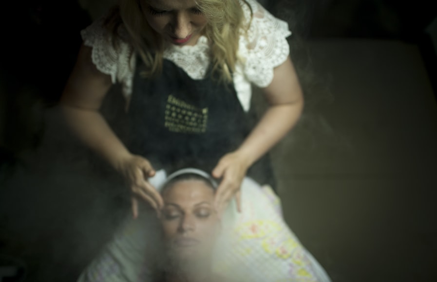 Facial Nggak Akan Menyembuhkan Wajah Berjerawat Tanpa 6 Aturan ini