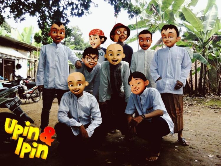 Upin Ipin habis sholat